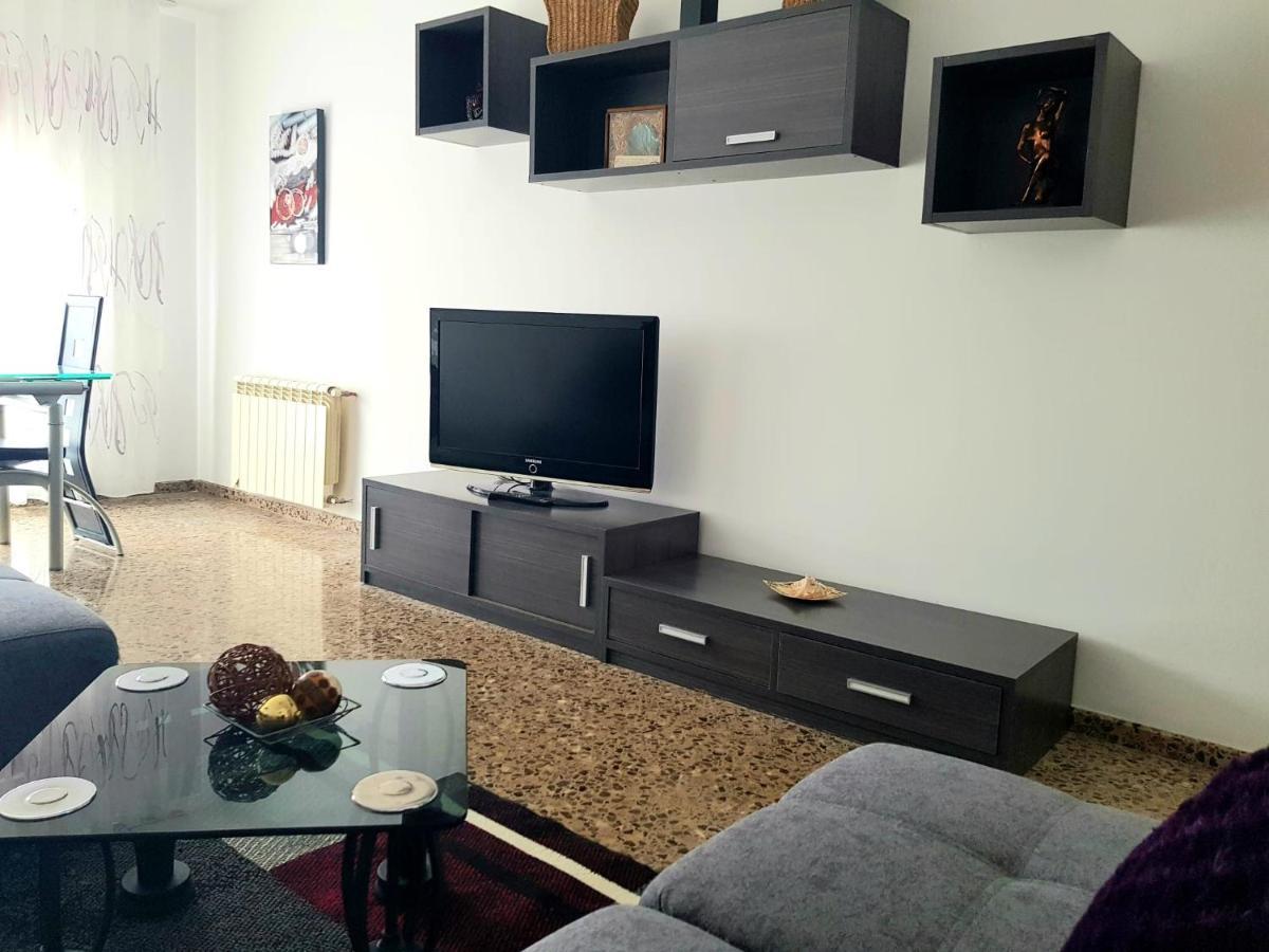 Piso Amplio De 3 Habitaciones, 2 Banos, Ascensor Y Parking Burriana Buitenkant foto